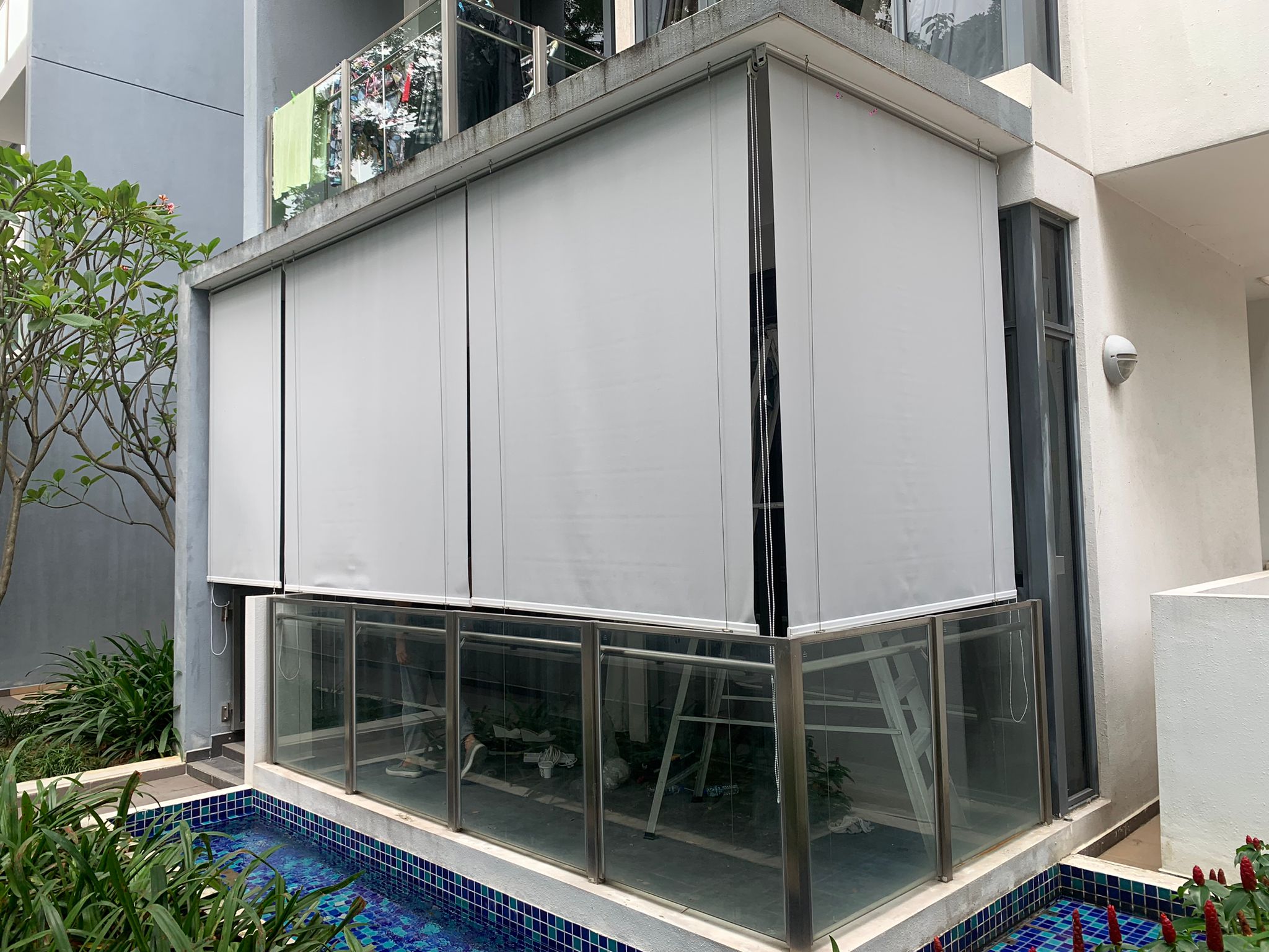 Outdoor roller blind project